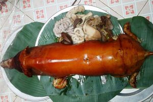 Lợn quay mắc mật xứ Lạng, ăn một miếng thôi là nhớ nhau cả đời